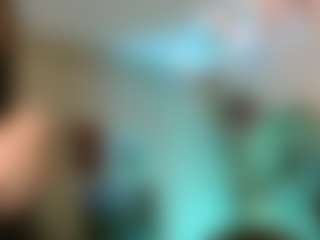 Merida-Red's Live Sex Cam Show