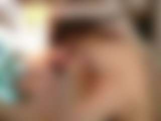 Merida-Red's Live Sex Cam Show