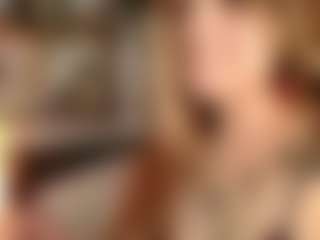 Merida-Red's Live Sex Cam Show