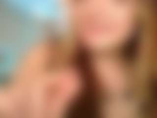 Merida-Red's Live Sex Cam Show