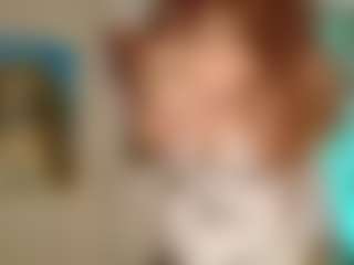 Merida-Red's Live Sex Cam Show