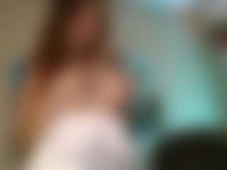 Merida-Red's Live Sex Cam Show