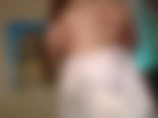 Merida-Red's Live Sex Cam Show