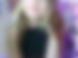 Merida-Red's Live Sex Cam Show