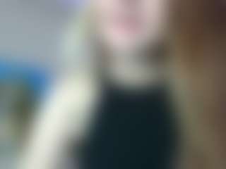 Merida-Red's Live Sex Cam Show