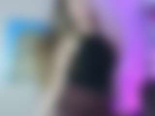 Merida-Red's Live Sex Cam Show