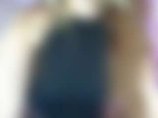 Merida-Red's Live Sex Cam Show