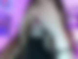 Merida-Red's Live Sex Cam Show