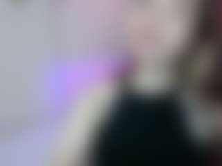Merida-Red's Live Sex Cam Show