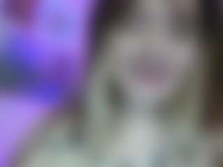 Merida-Red's Live Sex Cam Show