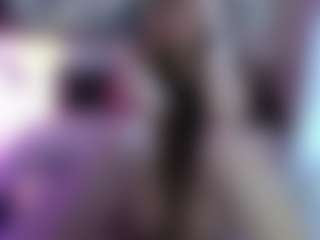 Merida-Red's Live Sex Cam Show