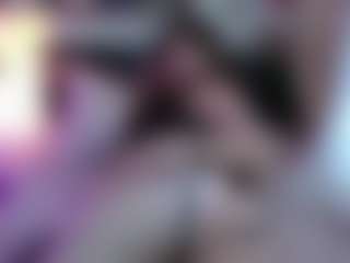 Merida-Red's Live Sex Cam Show