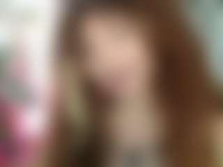 Merida-Red's Live Sex Cam Show