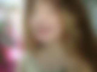 Merida-Red's Live Sex Cam Show