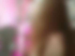 Merida-Red's Live Sex Cam Show