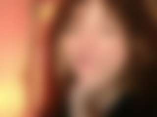 Merida-Red's Live Sex Cam Show