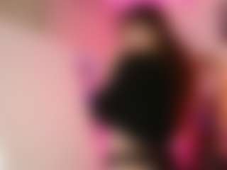 Merida-Red's Live Sex Cam Show