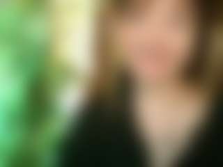 Merida-Red's Live Sex Cam Show