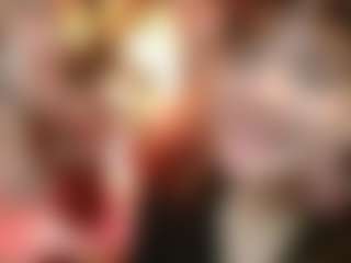 Merida-Red's Live Sex Cam Show