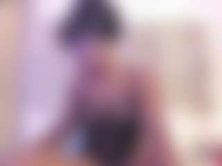 Live cam show with naughtyebonyy - College on 1on1-livenow