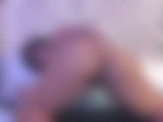 naughtyebonyy's Live Sex Cam Show
