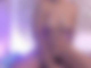 Live cam show with naughtyebonyy - Ebony on CamClone | colombia