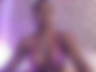 Live cam show with naughtyebonyy - Athletic Amateur on Streamer API
