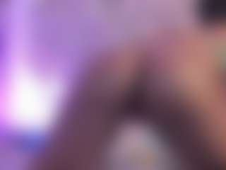 naughtyebonyy's Live Sex Cam Show