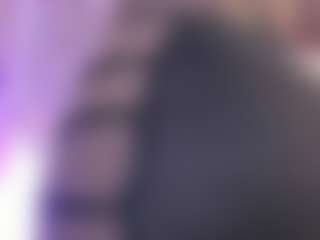 Show de cam en vivo con naughtyebonyy - Teen (18+) en Camsoda