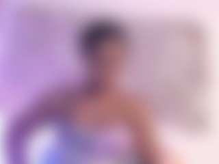 Live cam show with naughtyebonyy - Squirt on TottyGirls
