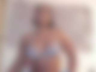 naughtyebonyy's Live Sex Cam Show