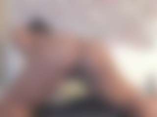 naughtyebonyy's Live Sex Cam Show