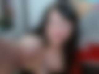Salmamilf's Live Sex Cam Show