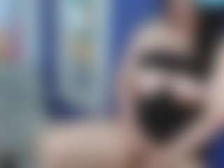 Salmamilf's Live Sex Cam Show