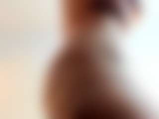Salmamilf's Live Sex Cam Show