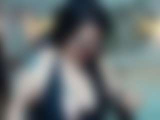 Live cam show with Salmamilf - Mature MILF on Gym Cam Girls