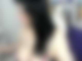 Salmamilf's Live Sex Cam Show