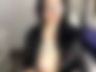 Live cam show with Salmamilf - Mature on Cam Slut