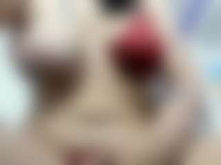 Salmamilf's Live Sex Cam Show