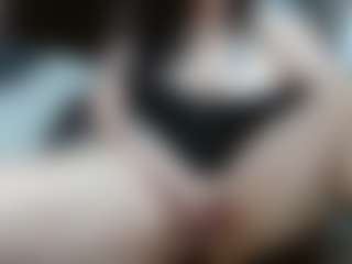 Salmamilf's Live Sex Cam Show
