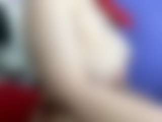 Live cam show with Salmamilf - Flashing on MyBangCams
