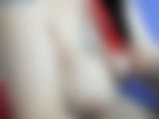 Live cam show with Salmamilf - Handjob on Gym Cam Girls