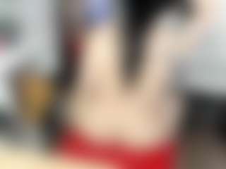 Live cam show with Salmamilf - Flashing on xfollow cams