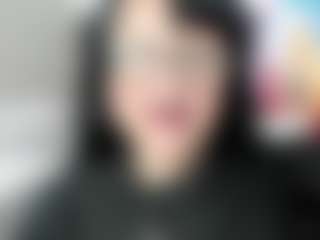 Salmamilf's Live Sex Cam Show
