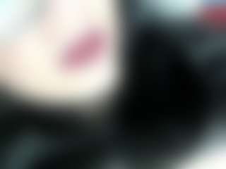 Live cam show with Salmamilf - Fingers on Free Soda