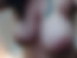 Salmamilf's Live Sex Cam Show