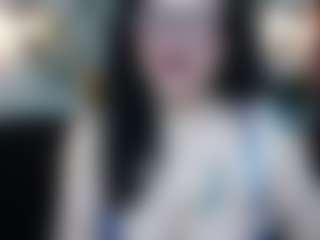 Salmamilf's Live Sex Cam Show