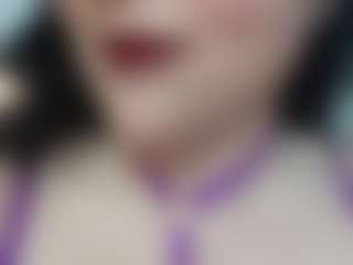 Salmamilf's Live Sex Cam Show