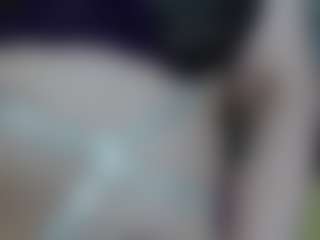 Salmamilf's Live Sex Cam Show