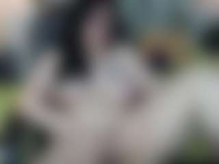 Salmamilf's Live Sex Cam Show